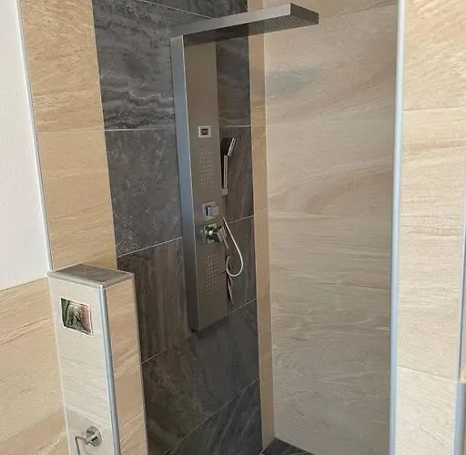 Moderne Mit Stil Gross Gerungs